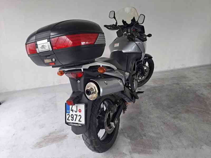 Suzuki DL 650 V-Strom - foto 6