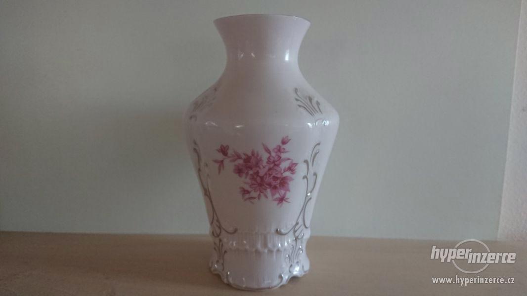Porcelánová váza Royal Dux - foto 1