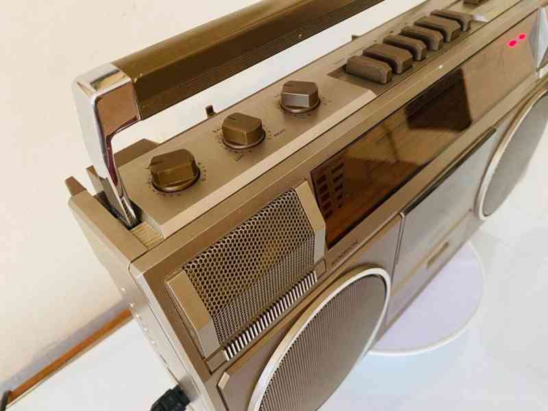 Radiomagnetofon Saba RCR 480, rok 1983 - foto 5