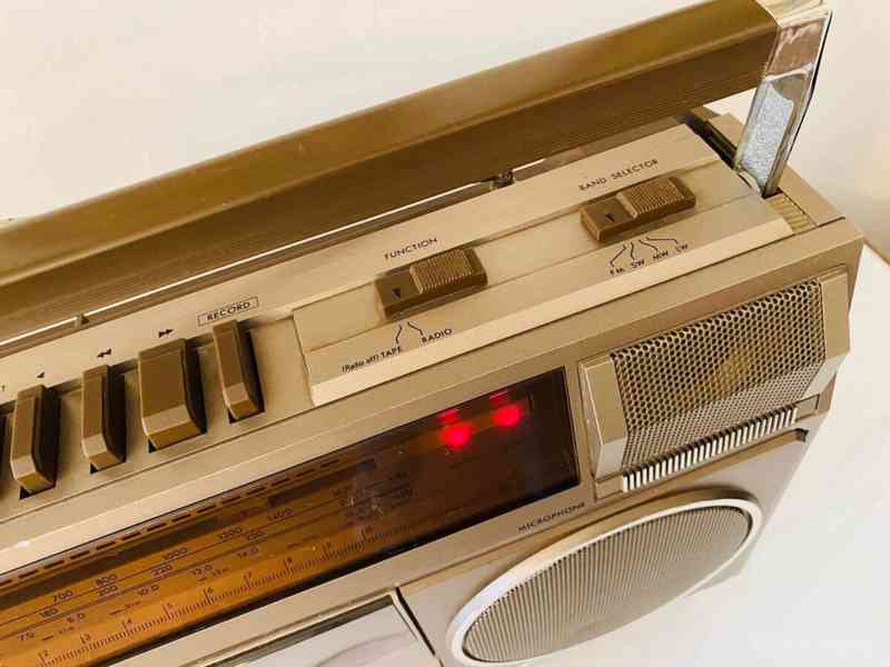Radiomagnetofon Saba RCR 480, rok 1983 - foto 10
