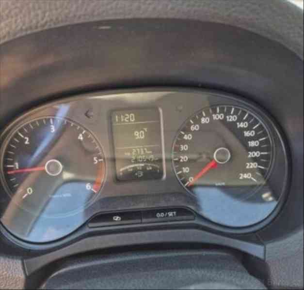 Volkswagen Amarok r.v. 2011, 4x4 - foto 2
