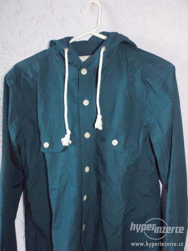 Nová Abercrombie & Fitch košile s kapucí. - foto 2