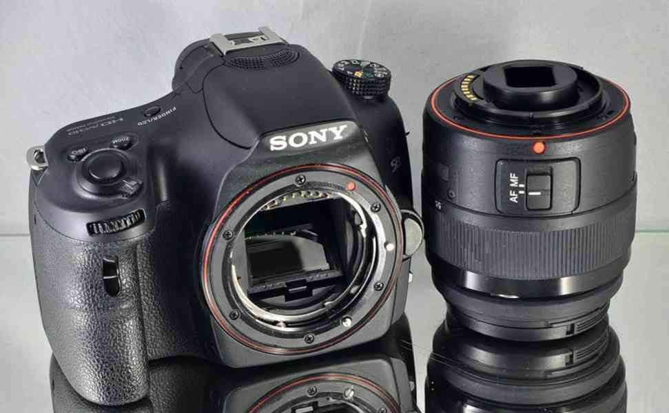 Sony SLT-A58 +Objektiv DT18-55mm *Brašna*3650 Exp. - foto 4