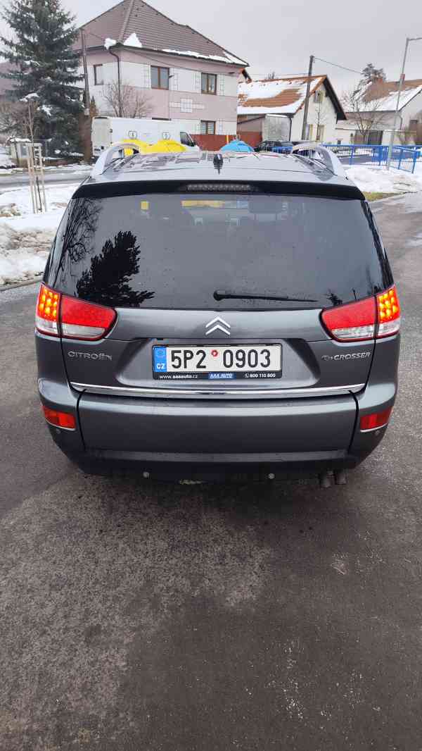 Citroen C-Crosser  - foto 2