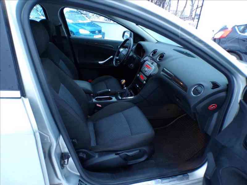 Ford Mondeo 2,0 TDCI TAŽNÉ ZAŘ.,ODPOČET DPH !!! - foto 13