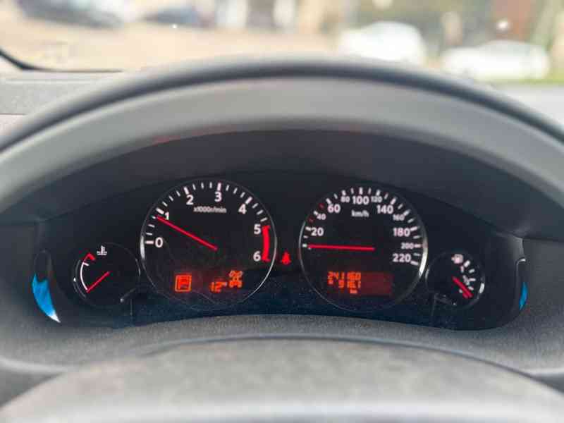 Nissan Pathfinder 2.5 dCi LE Aut. 140kw - foto 8