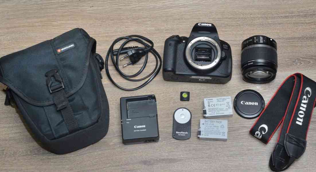 Canon EOS 700D + EF-S 18-55mm *13 000 Exp. - foto 3