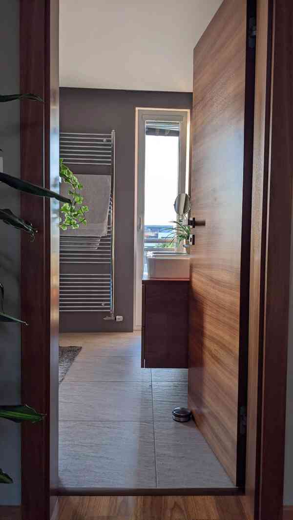 Vybavený luxusní mezonet & penthouse s terasou (200m2) - foto 8