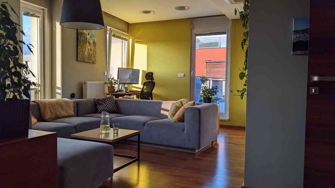 Vybavený luxusní mezonet & penthouse s terasou (200m2) - foto 31