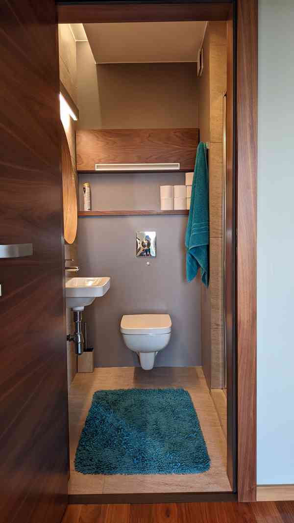 Vybavený luxusní mezonet & penthouse s terasou (200m2) - foto 22