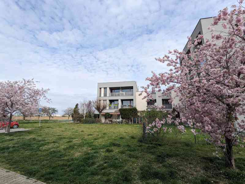 Vybavený luxusní mezonet & penthouse s terasou (200m2) - foto 5