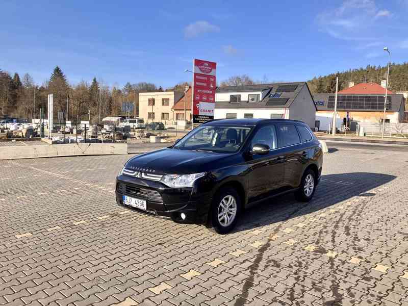 Mitsubishi Outlander 3 2,2 Di-D 4x4 TAŽNÉ - foto 5