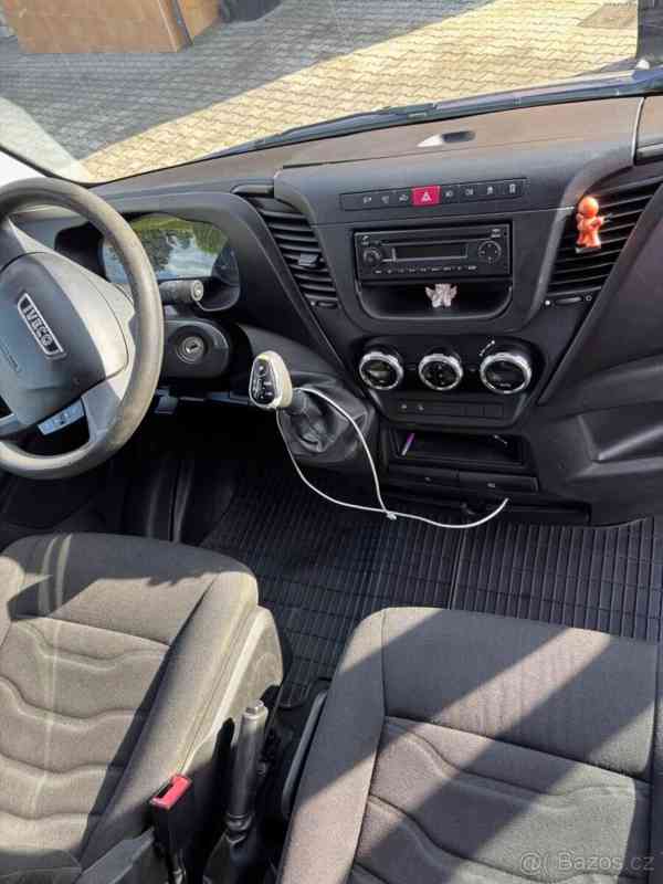 Iveco Daily 3,0   L5H3 3.0 125kW Automat po serv - foto 9