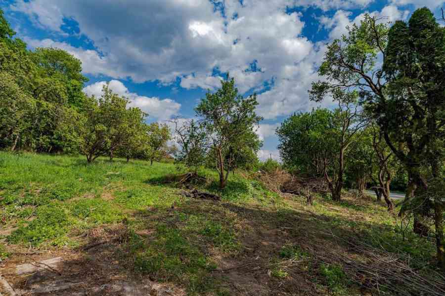 Stavební pozemek Veliny 1236m2 - foto 16