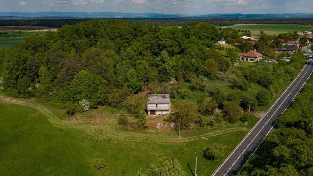 Stavební pozemek Veliny 1236m2 - foto 2