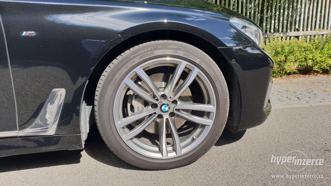 Přenechání operativního leasingu na BMW 730xd - foto 6