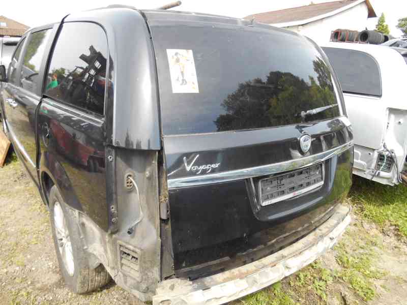 Chrysler Town Lancia  3,6 2,8 CRD 2008 -2019 náhradní díly - foto 7