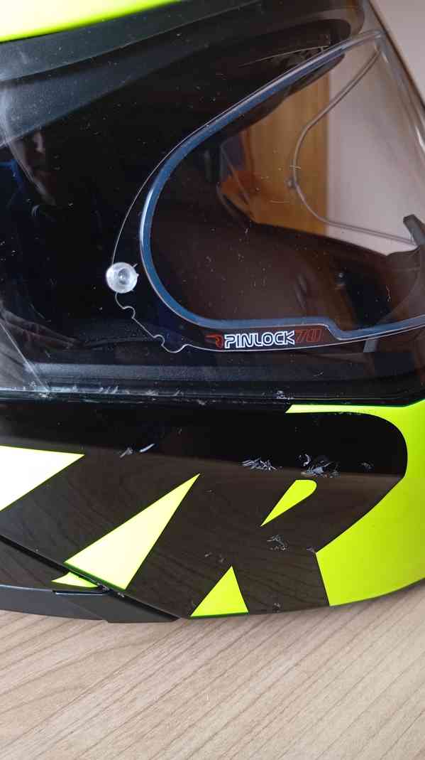 Vyklápěcí přilba na motorku Lazer MH2 V'sible - foto 2