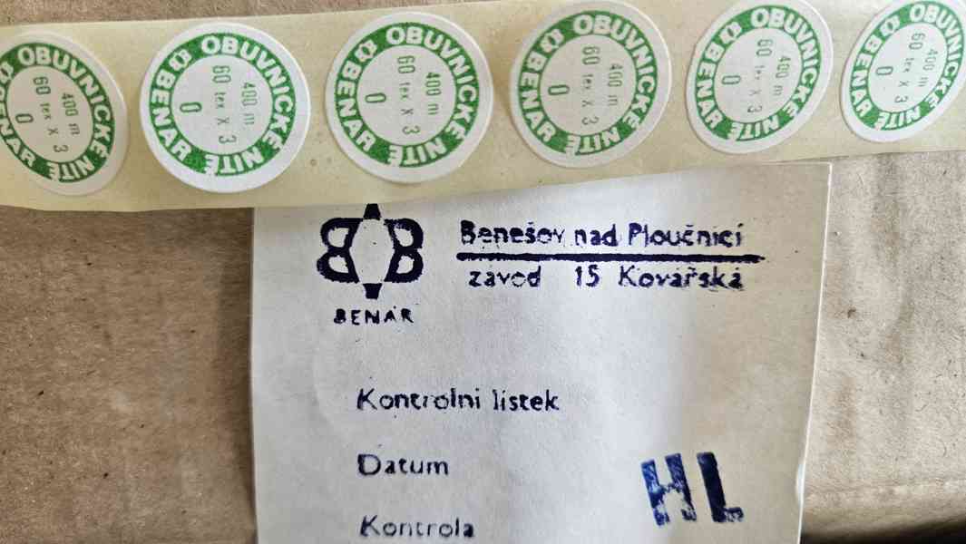 Obuvnické nitě Benar 60 tex x 3 barevný odstín 0, obuvnická  - foto 2