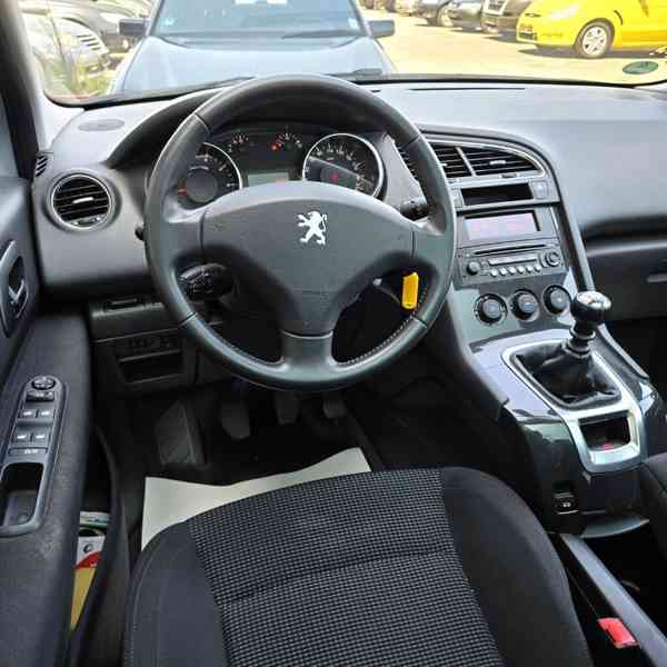 Peugeot 5008 1,6i Family benzín 115kw - foto 5