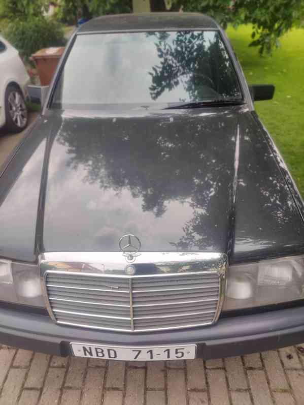MERCEDES BENZ 124 - foto 9