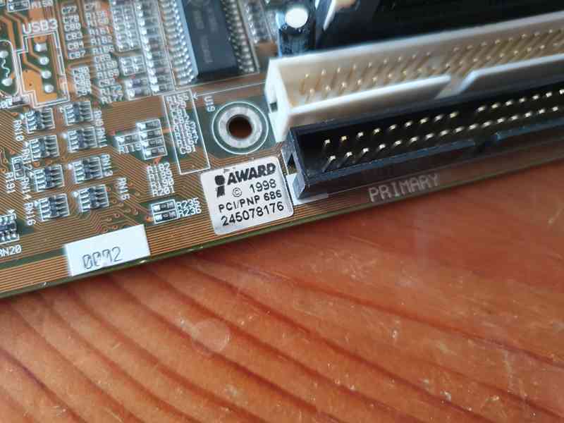 FIC FA13 (socket 370) + GPU + 32MB SDRAM. - foto 4