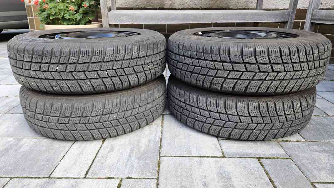 Škoda Fabia zimní pneumatiky 165/70R14 disky 5Jx14 5x100 - foto 3