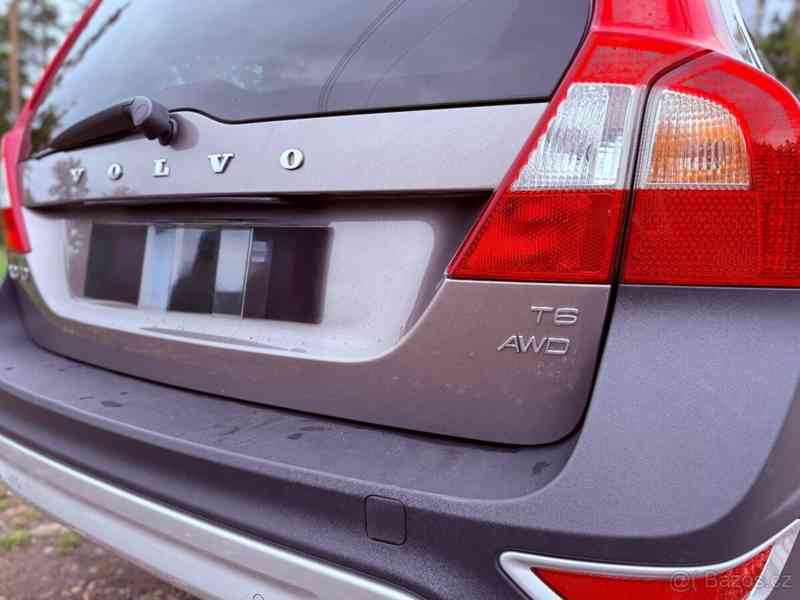 Volvo XC70 3,0   T6 automat - foto 6