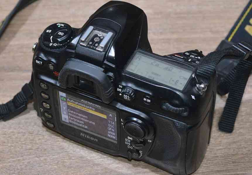 Nikon D200 DSLR 10.2 MPix*JPEG+RAW* 111 000 Exp. - foto 4