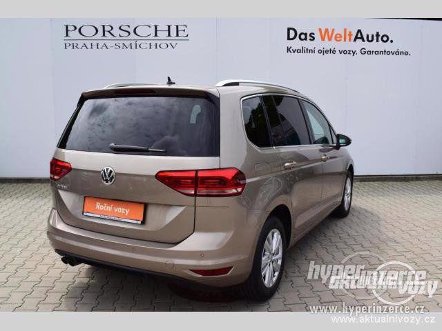 Nový vůz Volkswagen Touran 2.0, nafta, RV 2020 - foto 3