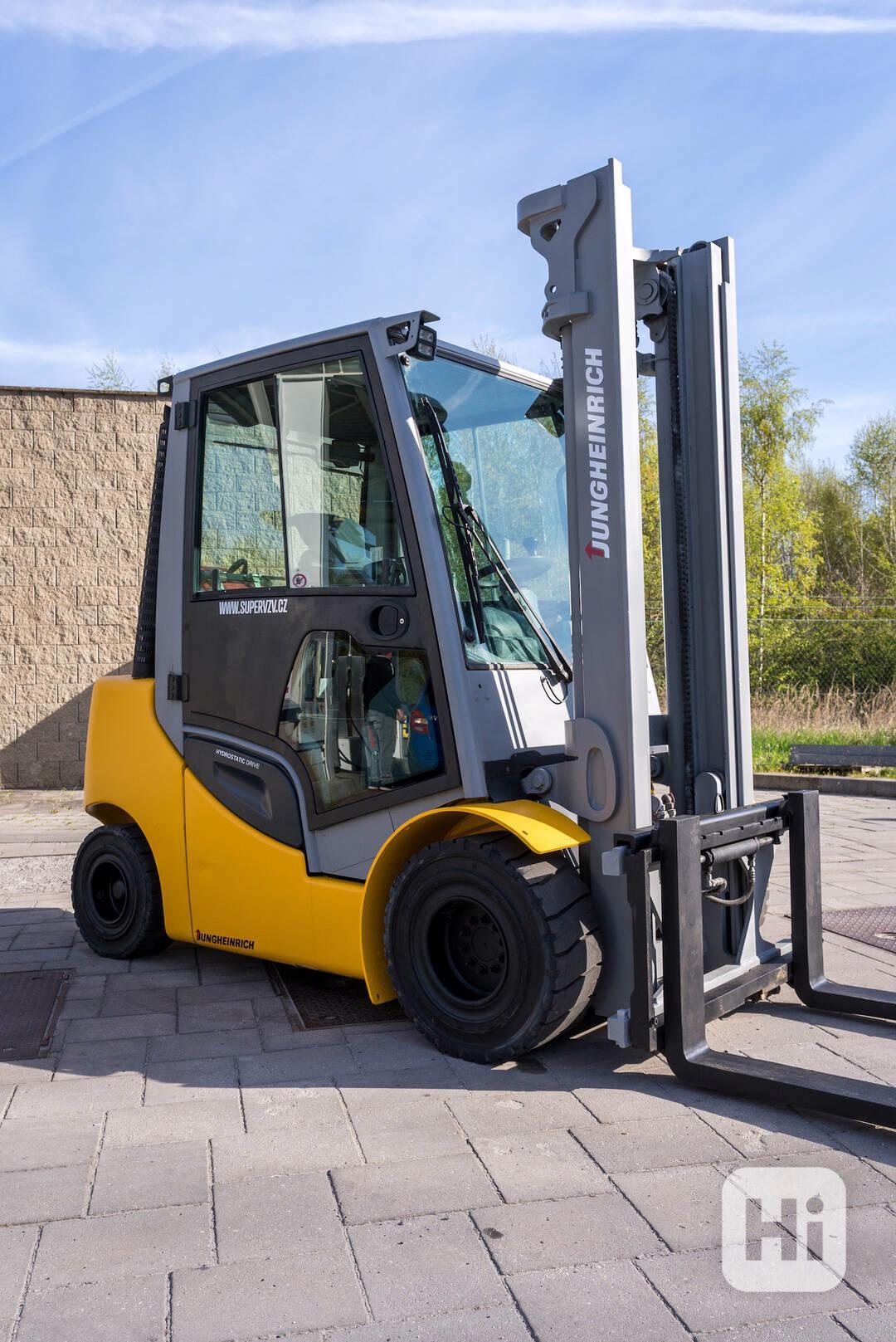 Vysokozdvižný vozík Jungheinrich TFG 430s - foto 1