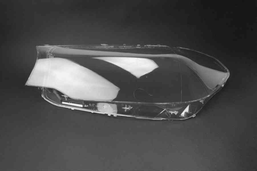 Kryty světel BMW 5 G30 16 – 18 - foto 4