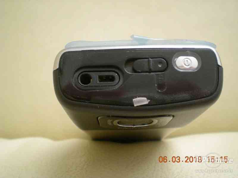Nokia N91 8GB - funkční mobilní telefon z r.2006 - foto 9