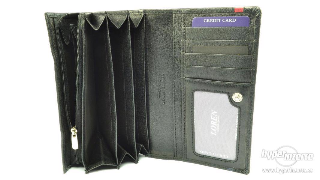 Černá dámská kožená peněženka s pruhem - foto 5