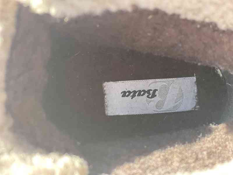 Kožené zimní boty Baťa - foto 3
