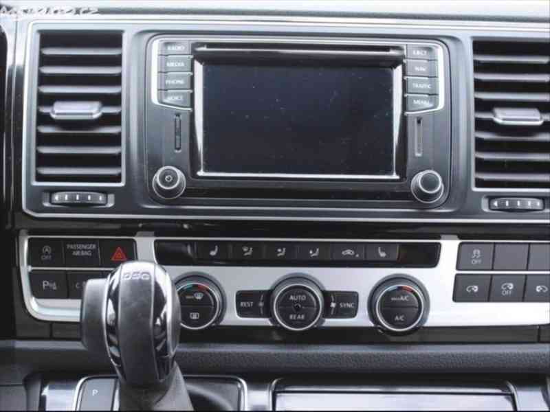 Volkswagen Multivan 2,0   TDi 150kW Automat4x4 2016 - foto 3