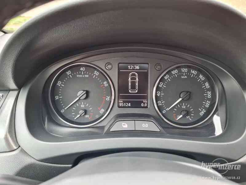 ŠKODA Rapid Spaceback Ambition 1.2 TSI 77 kW 6stup. - foto 9
