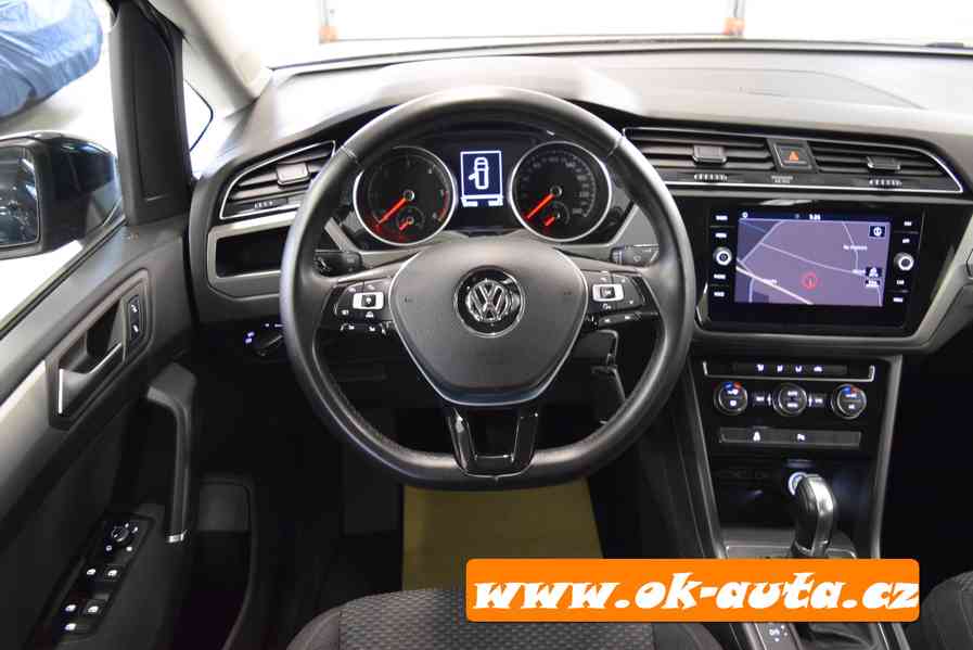 Volkswagen Touran 2.0 TDI COMFORT DSG 2018-DPH - foto 7