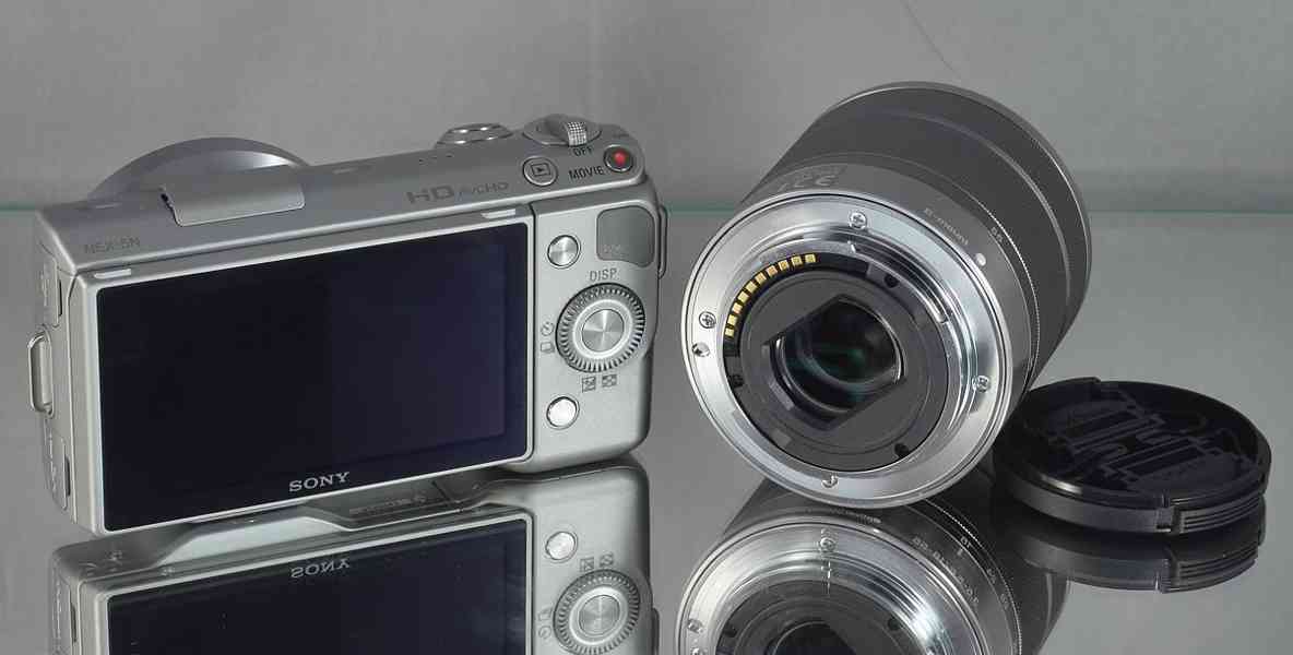 Sony NEX-5N + 18-55 mm  *16MPix*Full HDV* 2500Exp. - foto 5