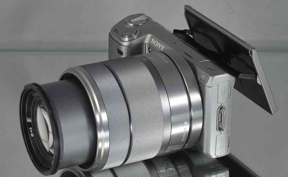 Sony NEX-5N + 18-55 mm  *16MPix*Full HDV* 2500Exp. - foto 8