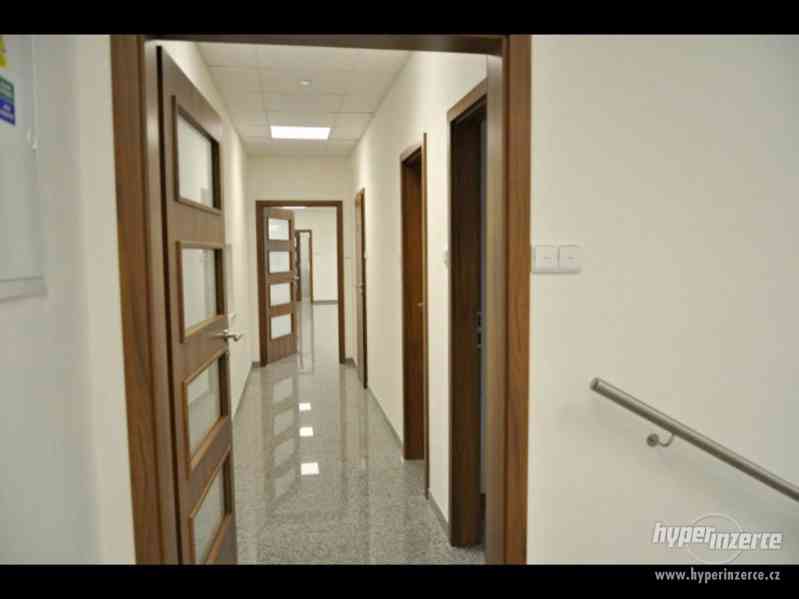 Pronájem výrobní haly 2700 m2 - foto 3