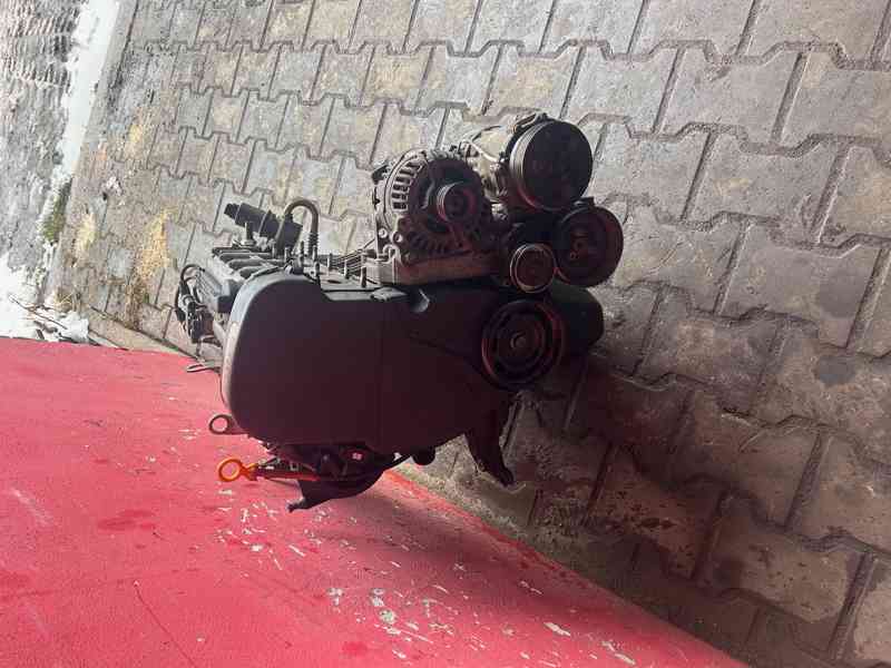 Motor Seat Cordoba 1,4 16V 55KW AUA prodám komplet - foto 2