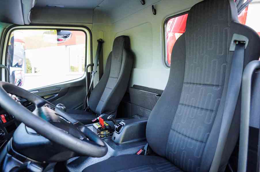 MERCEDES ATEGO HÁKOVÝ NOSIČ KONTEJNERŮ HYDRAULICKÁ RUKA EU6 - foto 48