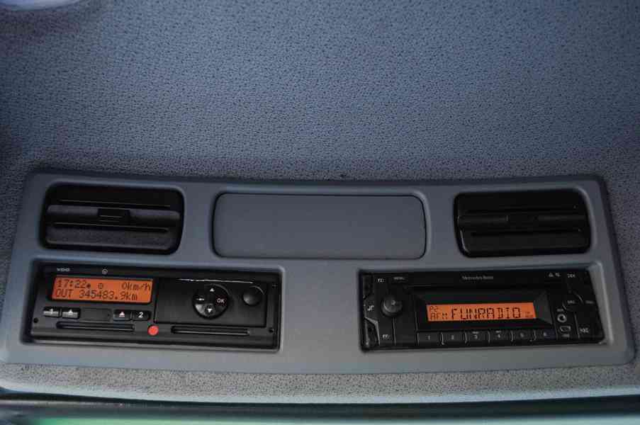 MERCEDES ATEGO HÁKOVÝ NOSIČ KONTEJNERŮ HYDRAULICKÁ RUKA EU6 - foto 55