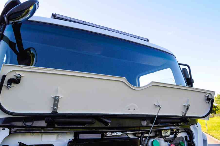 MERCEDES ATEGO HÁKOVÝ NOSIČ KONTEJNERŮ HYDRAULICKÁ RUKA EU6 - foto 41