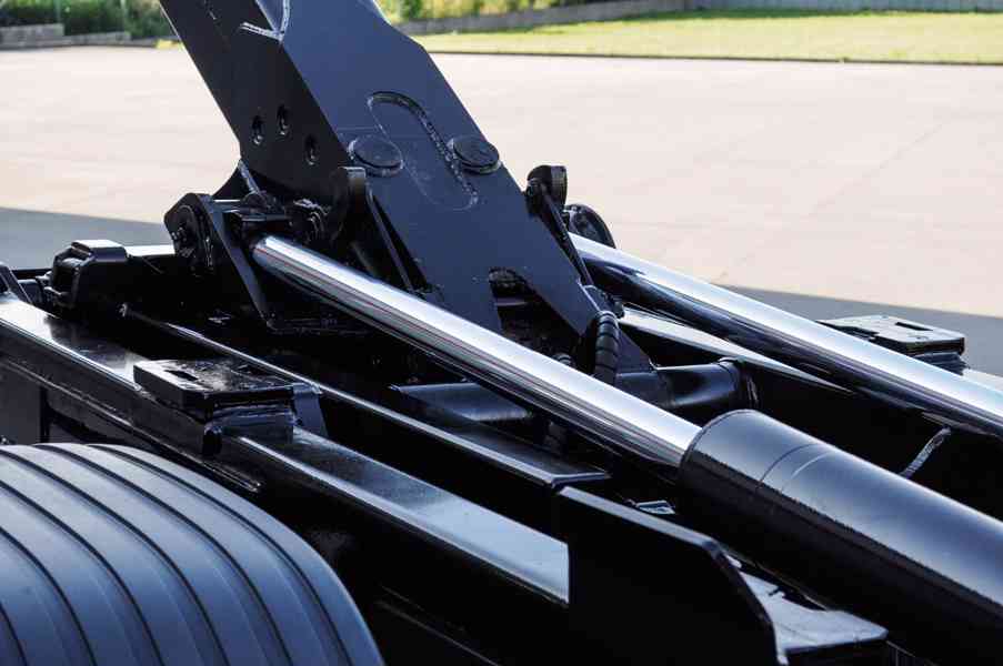 MERCEDES ATEGO HÁKOVÝ NOSIČ KONTEJNERŮ HYDRAULICKÁ RUKA EU6 - foto 94
