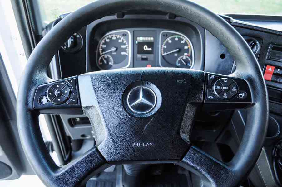 MERCEDES ATEGO HÁKOVÝ NOSIČ KONTEJNERŮ HYDRAULICKÁ RUKA EU6 - foto 52