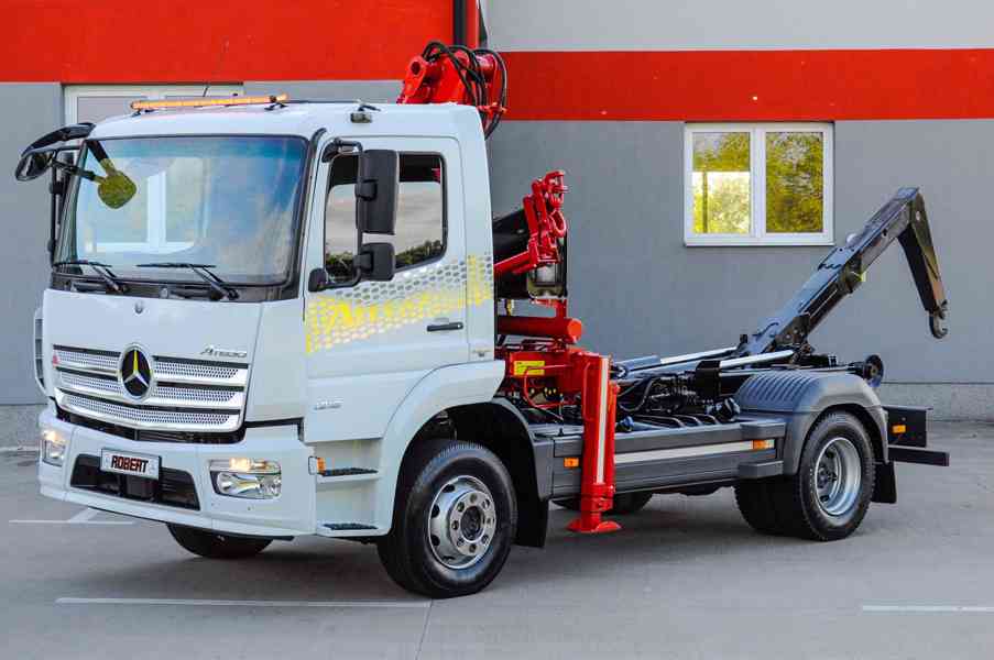 MERCEDES ATEGO HÁKOVÝ NOSIČ KONTEJNERŮ HYDRAULICKÁ RUKA EU6 - foto 92