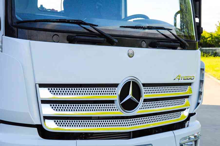 MERCEDES ATEGO HÁKOVÝ NOSIČ KONTEJNERŮ HYDRAULICKÁ RUKA EU6 - foto 35