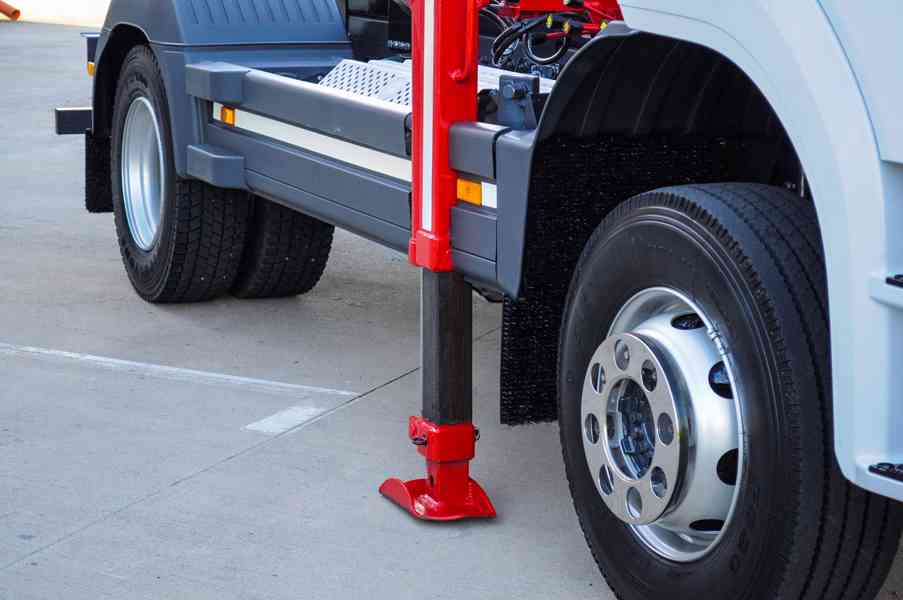 MERCEDES ATEGO HÁKOVÝ NOSIČ KONTEJNERŮ HYDRAULICKÁ RUKA EU6 - foto 100